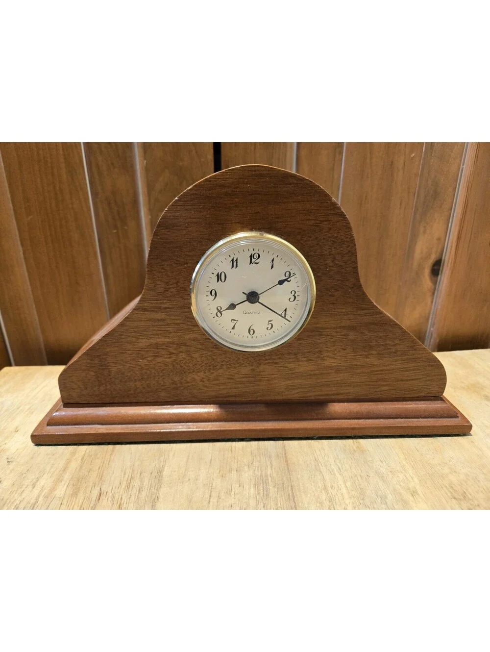 Vintage Wooden Mantle Quartz Clock Unbranded Keeps Good Time 6.5
